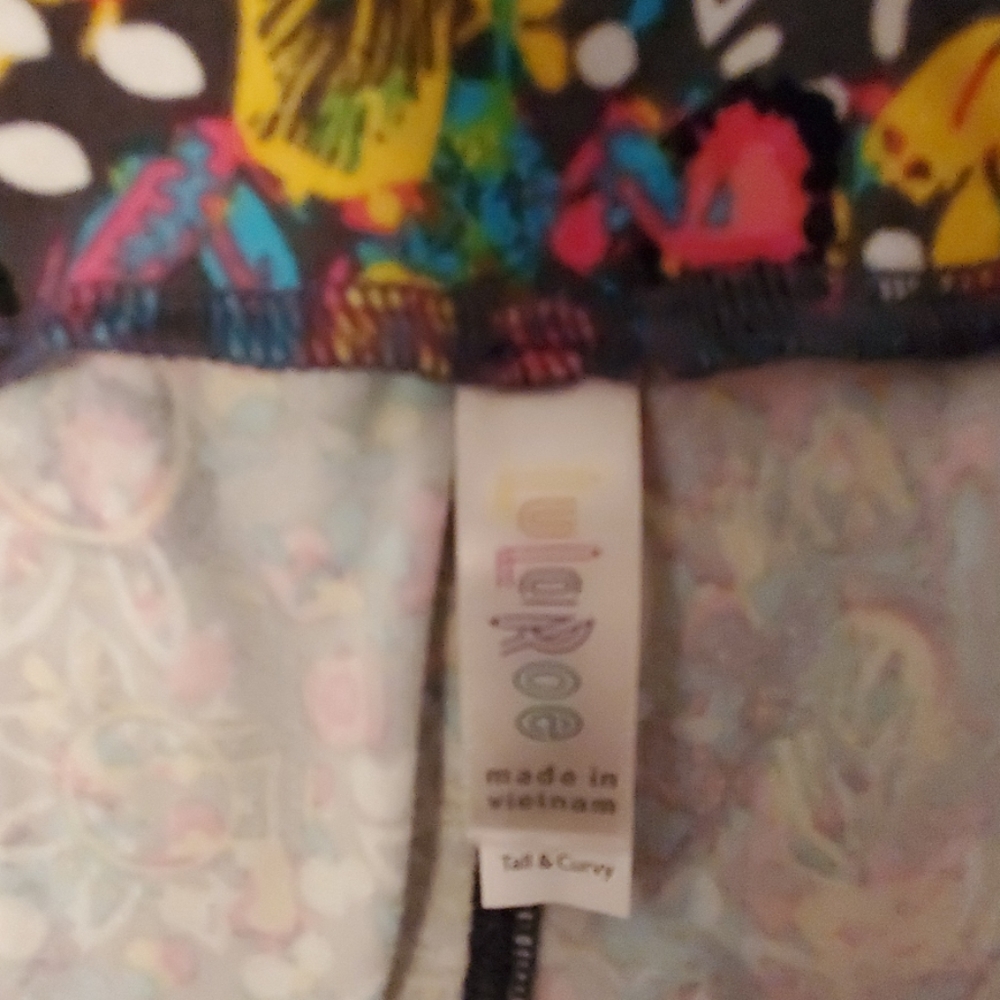 Lula Roe leggings - Picture 3 of 3